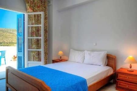 Saint Nicholas Katapola Appartement Buitenkant foto