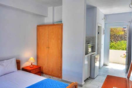 Saint Nicholas Katapola Appartement Buitenkant foto